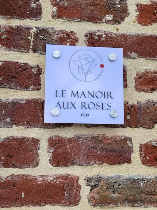 Manoir Aux Roses, 15 Personnes Avec Villa *